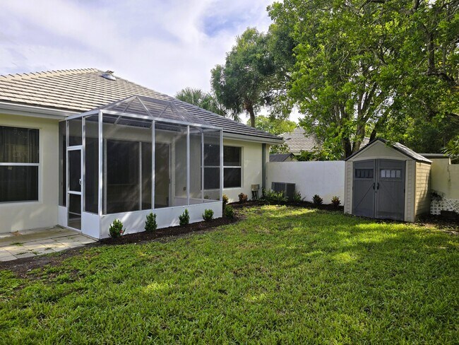Building Photo - 5131 SE Sweetbrier Terrace