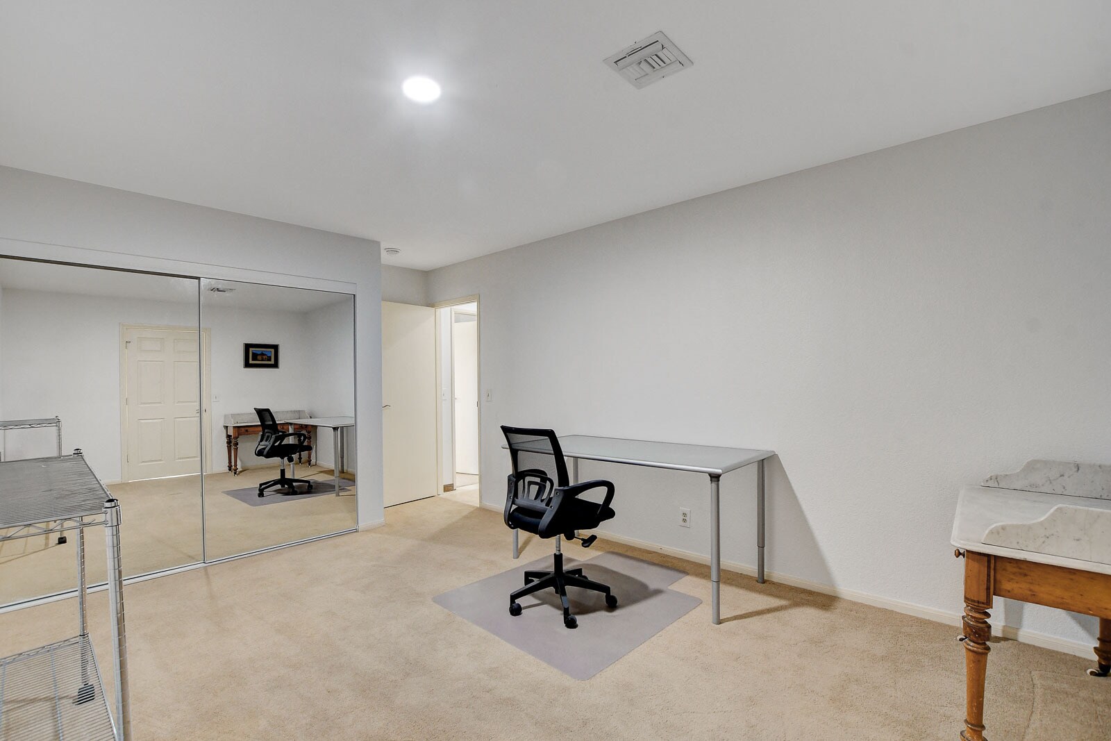 Building Photo - 408 Lacy Ln