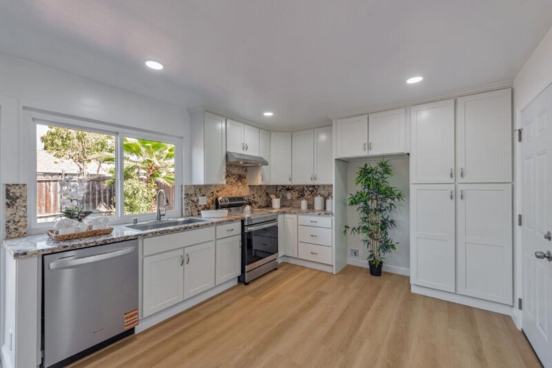 Building Photo - 4858 Rue Toulon Ct