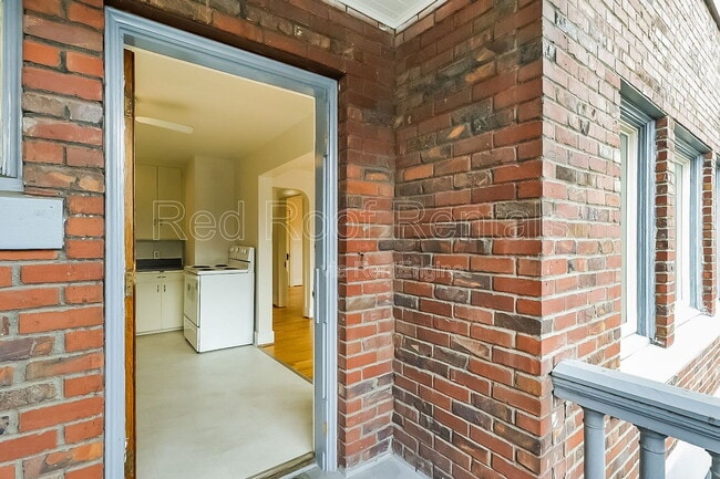 Building Photo - 1301-1311 6th Avenue