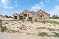 Building Photo - 302 Echo Valley Dr