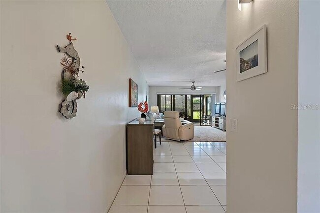 Building Photo - 5724 PUERTA DEL SOL Blvd