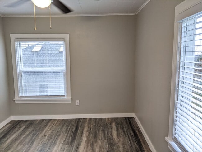 Building Photo - 1519 K Ave