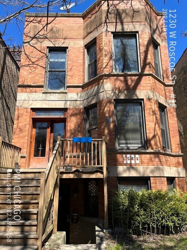 Building Photo - 1230 W Roscoe St