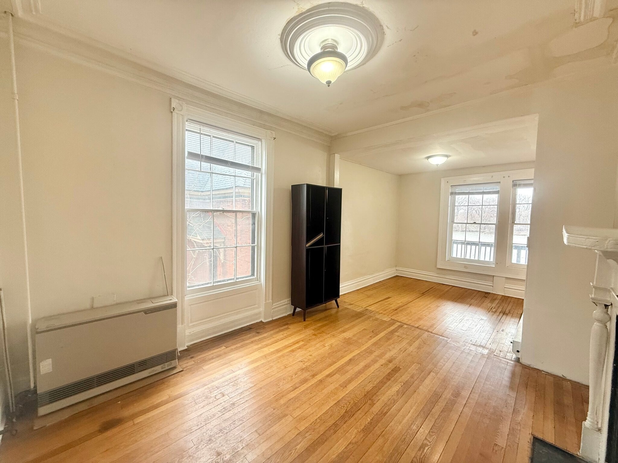 Building Photo - 149 2nd Ave