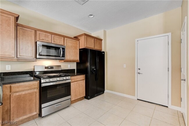 Building Photo - 5531 Alden Bend Dr