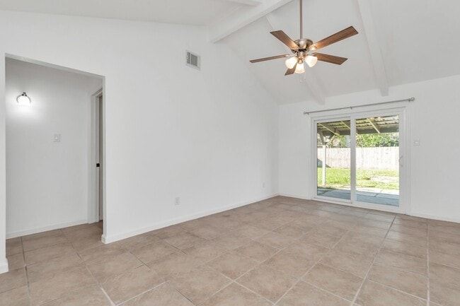 Building Photo - 12118 Ryewater Dr