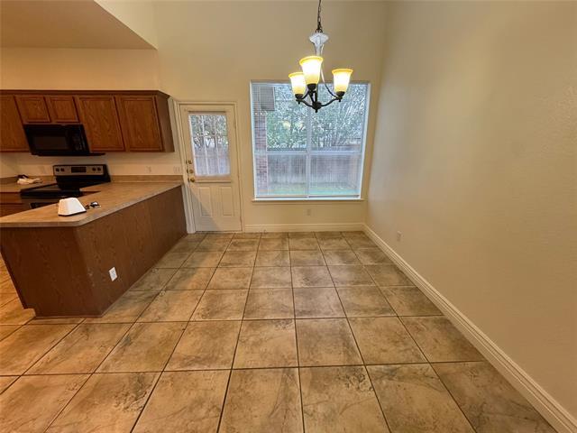 Building Photo - 8213 3 Bars Dr