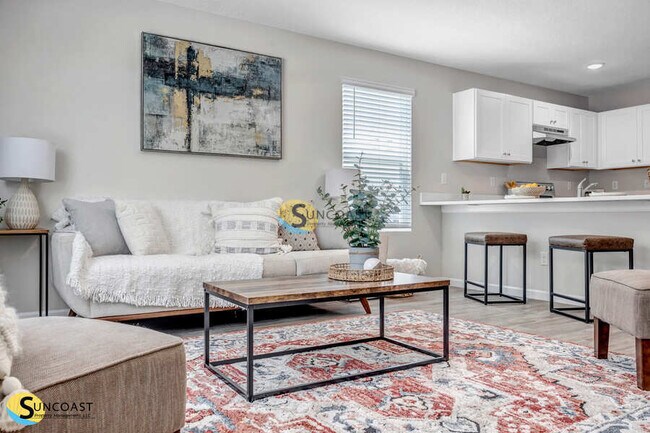 Building Photo - 6499 Breezy Oaks Wy