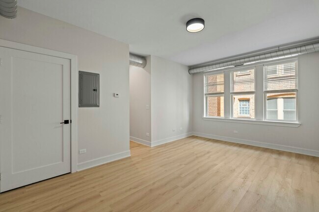 Building Photo - 432-436 S. Maple Ave, Unit 436 - 301