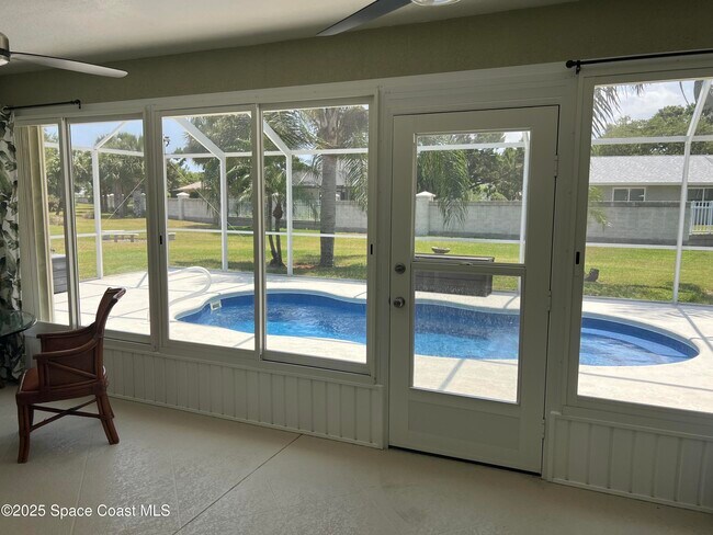 Building Photo - 1536 Grand Isle Blvd