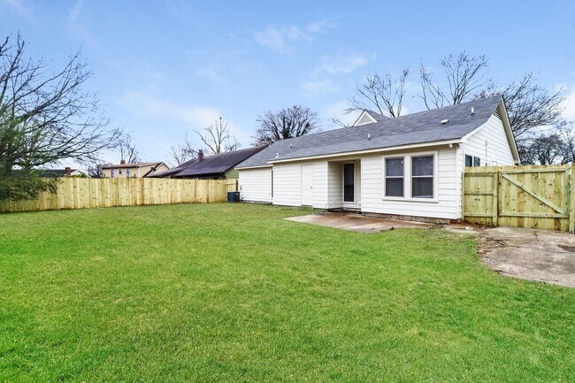 Building Photo - 6628 Birch Run Ln