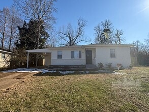 Building Photo - 2313 Nunnelee Ave