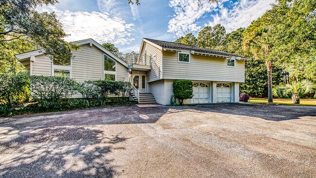 Building Photo - 94 Whiting Ln