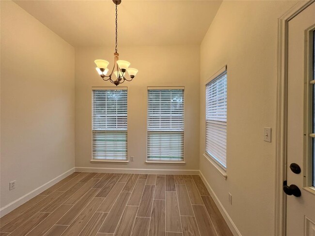 Building Photo - 1116 Cimarron Ct