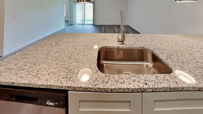 Building Photo - 4028 SW 7th Pl