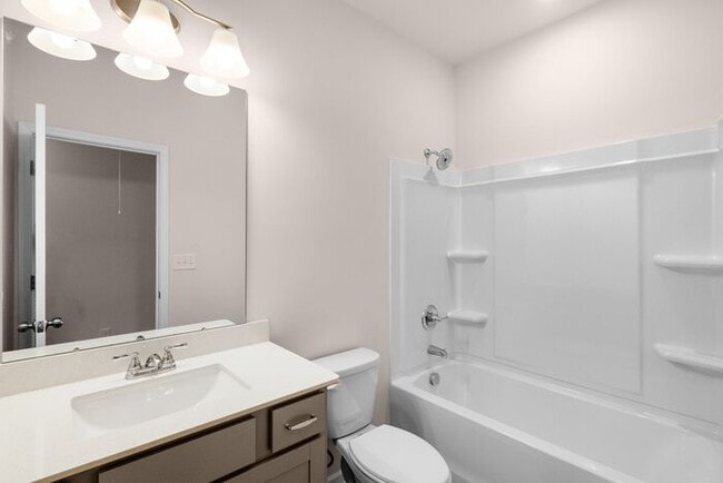 Building Photo - Beautiful Brand New 3 Bedroom 2.5 Bath Townhome in Hickory Glen!