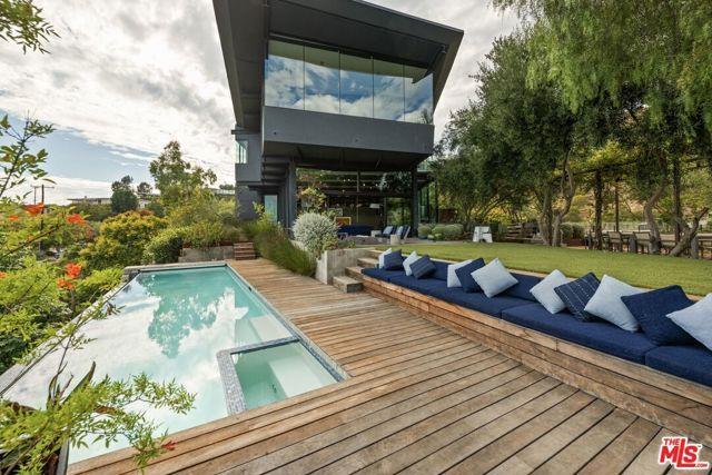 Building Photo - 1406 1/2 North Kenter Avenue, Los Angeles,...