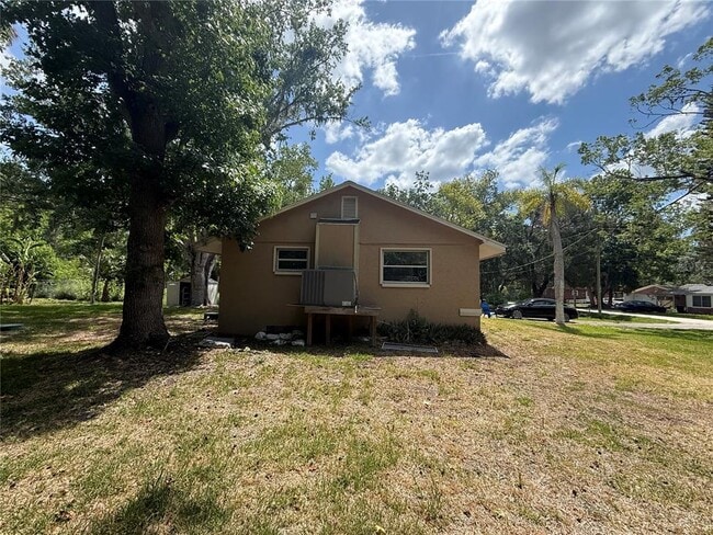 Building Photo - 9029 Maiden Ln