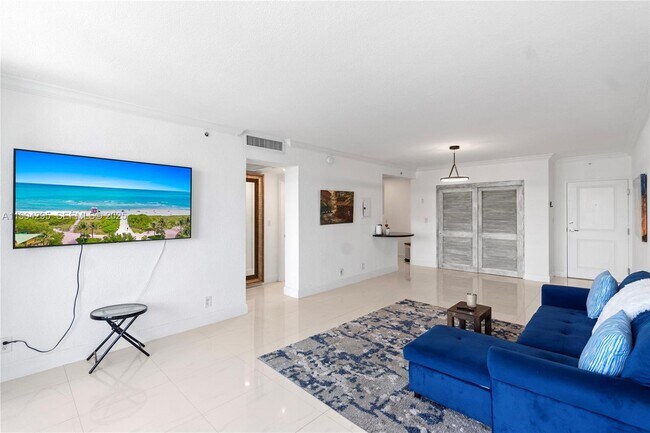 Building Photo - 401 69th St