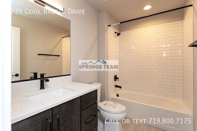 Building Photo - 6739 Cool Breeze Dr