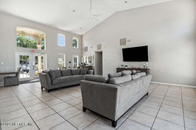 Building Photo - 10200 Belle Rive Blvd