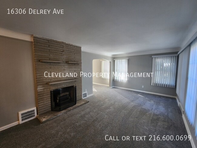 Building Photo - 16306 Delrey Ave