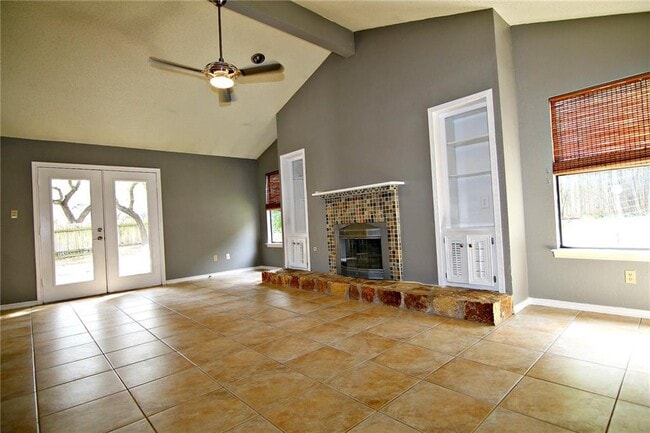 Building Photo - 6601 Colina Ln