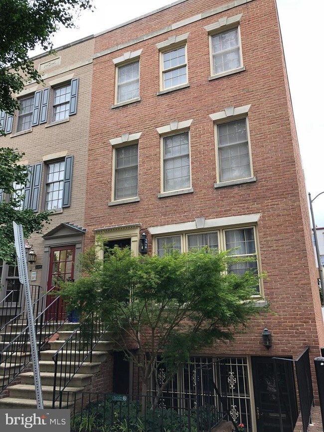 Building Photo - 1817 Corcoran St NW