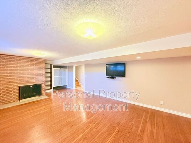 Building Photo - 1308 NW 50th St