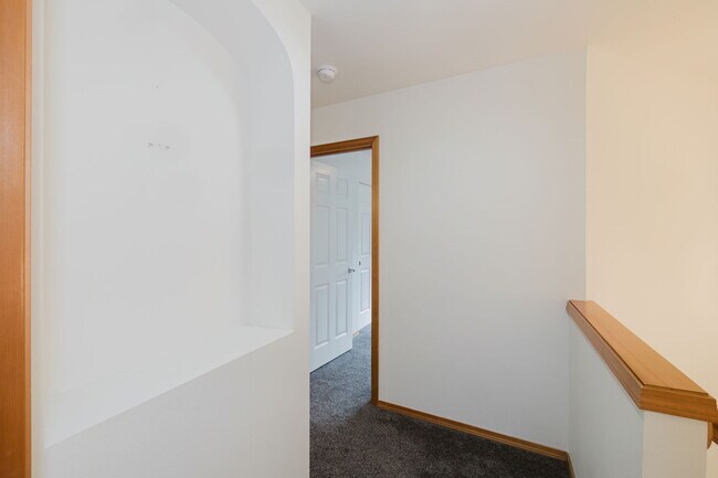 Building Photo - 6492 Wexford Ave SW