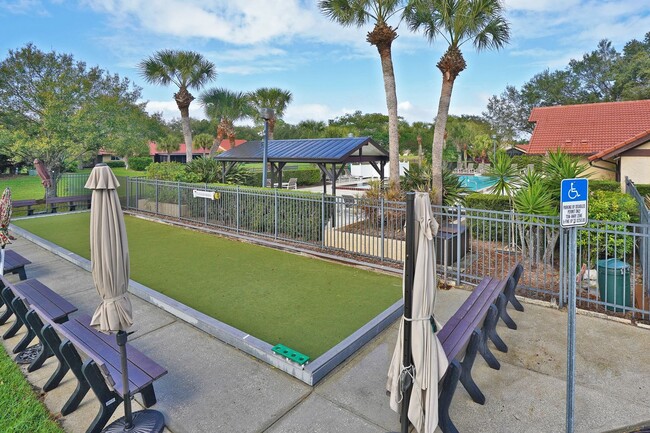 Building Photo - Beautiful townhome!