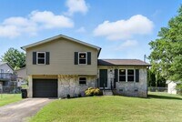 Building Photo - 3907 Vienna Dr