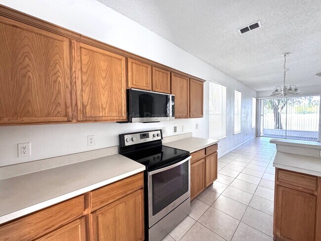 Building Photo - 14460 Huntcliff Park Way