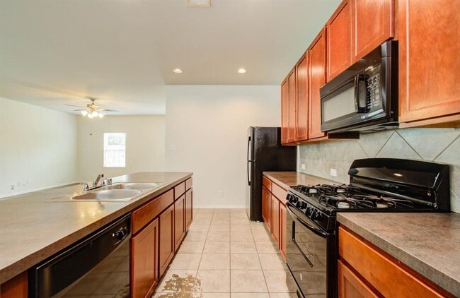 Building Photo - 3102 Gianna Springs Ct