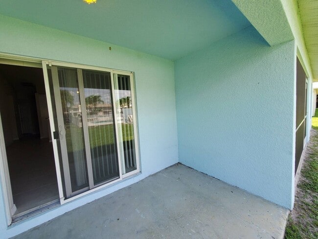 Building Photo - Duplex for rent