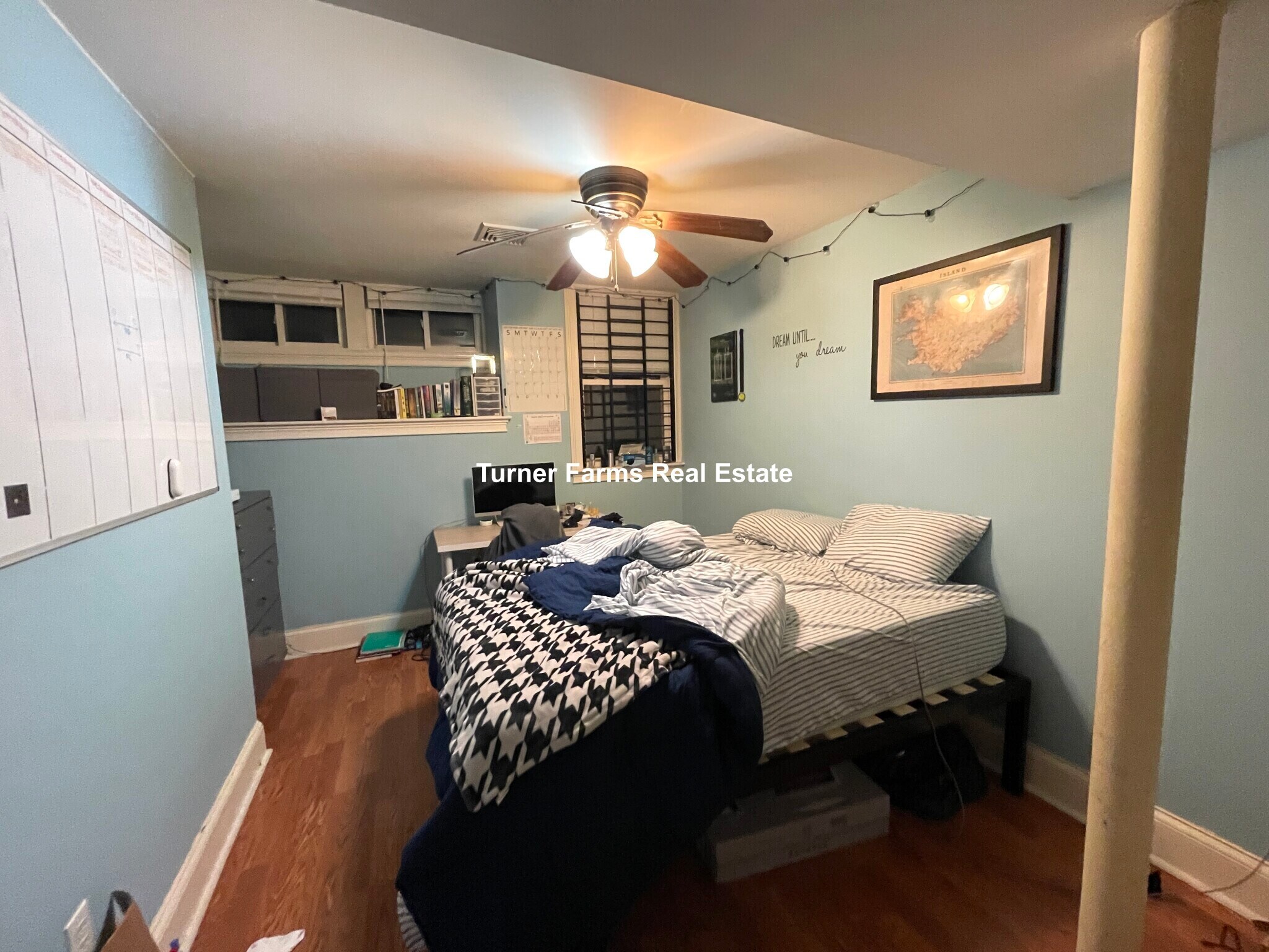 Building Photo - 731 Parker St