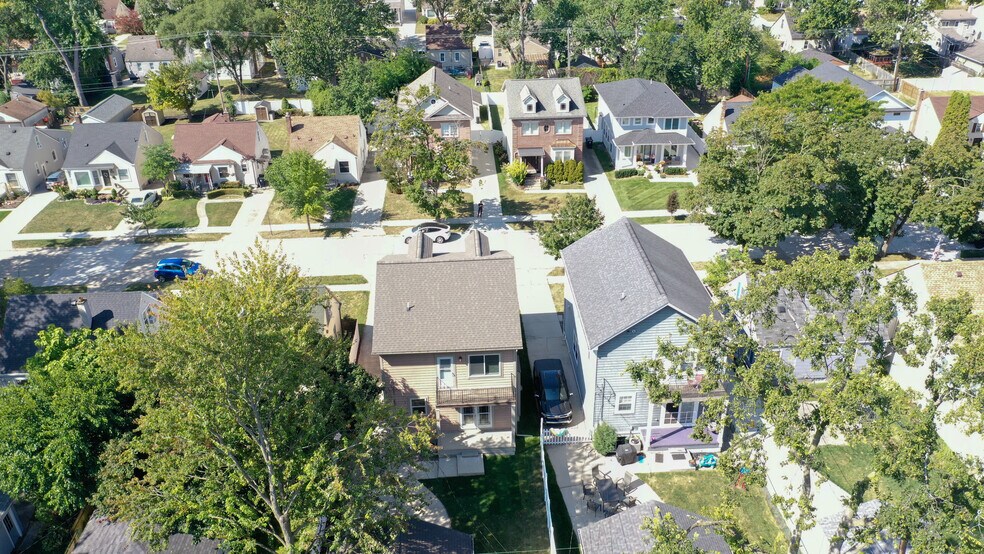 Building Photo - 3334 Cummings Ave