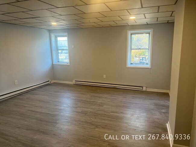 Building Photo - 2729 W 3rd St