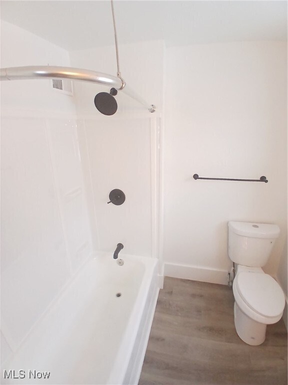 Building Photo - 39 Hilton Ave