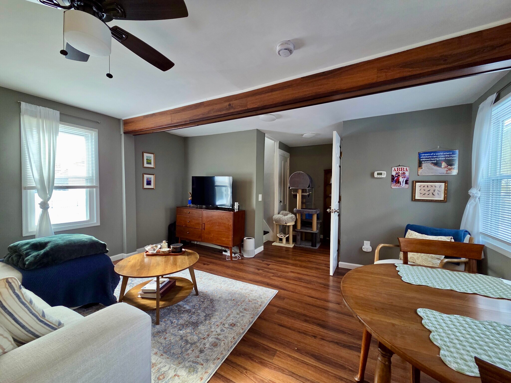 Building Photo - 814 South Ave