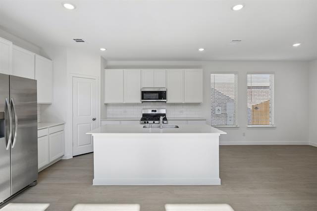 Building Photo - 2820 Brushy Lk Dr