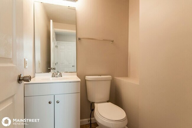Building Photo - 1201 Garden Village Dr, Florissant, MO 63031