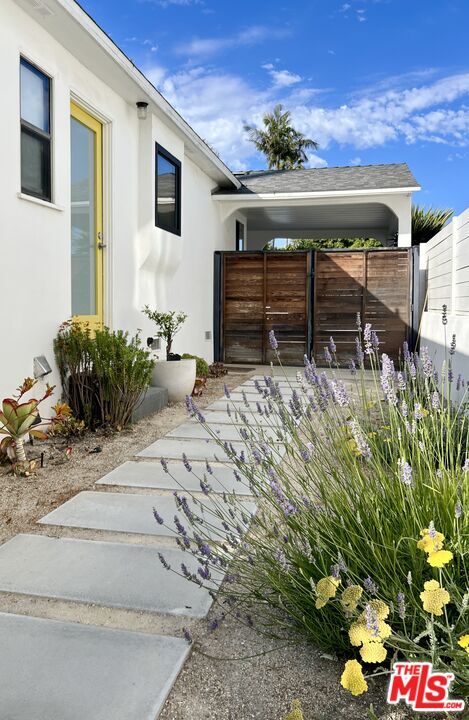 Building Photo - 3865 Lyceum Ave