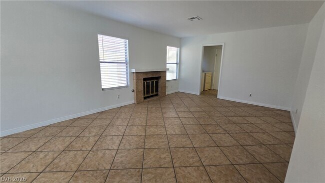 Building Photo - 4724 Cosley Dr