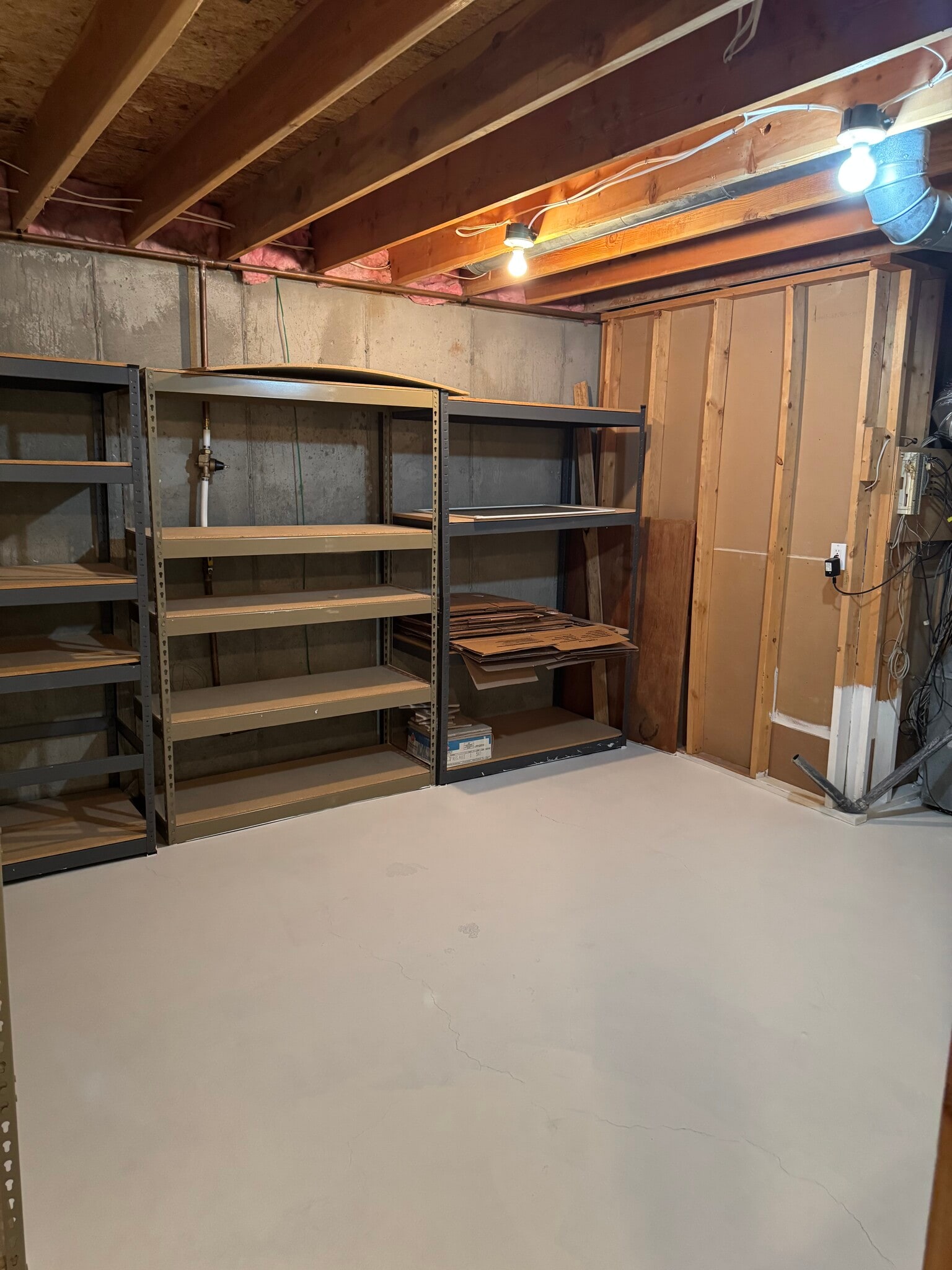 Building Photo - 1117 E 200 S