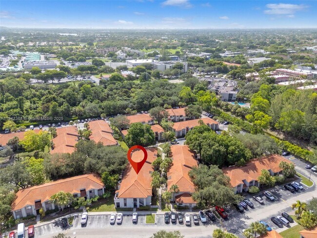 Building Photo - 3229 Coral Lake Dr