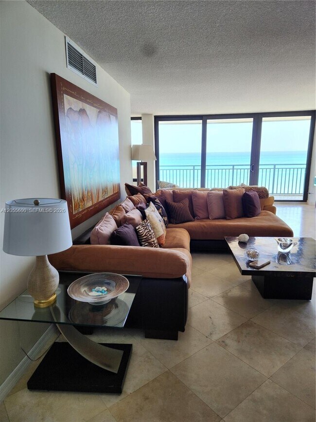 Building Photo - 5460 N Ocean Dr