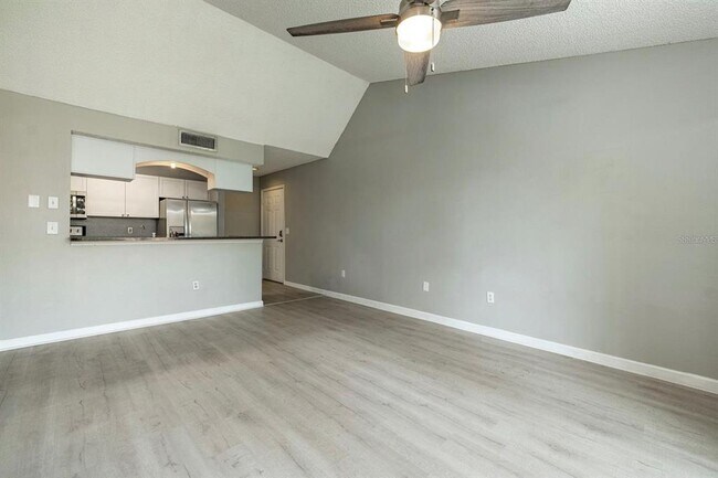Building Photo - 2500 Winding Creek Blvd