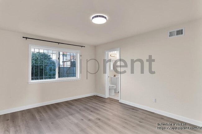 Building Photo - 830 Sargent St